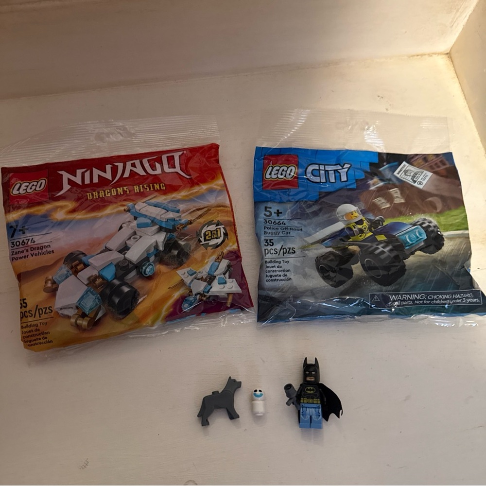 LEGO Ninjago and City Toy Set new 30674 30664 plus a few extras (Batman minifig)